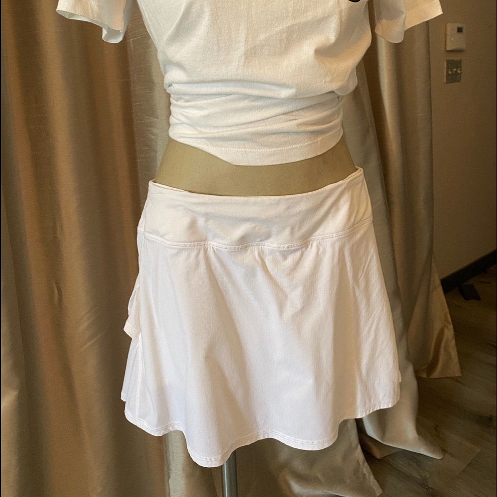 Lululemon tennis skirt